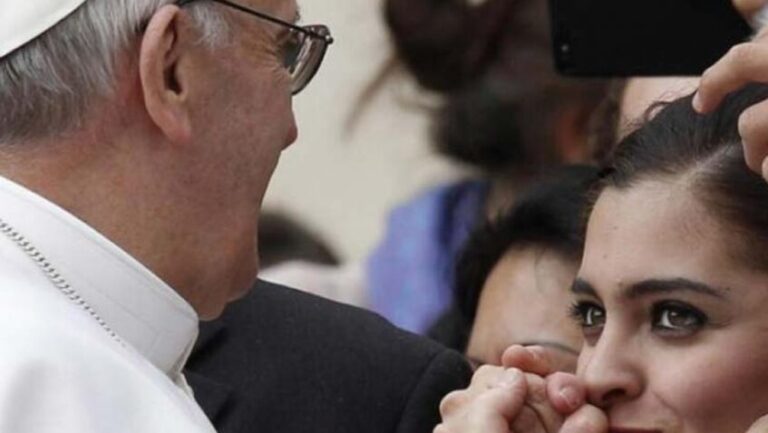 Lee más sobre el artículo Presentación del libro «Diez cosas que el papa Francisco propone a las mujeres»