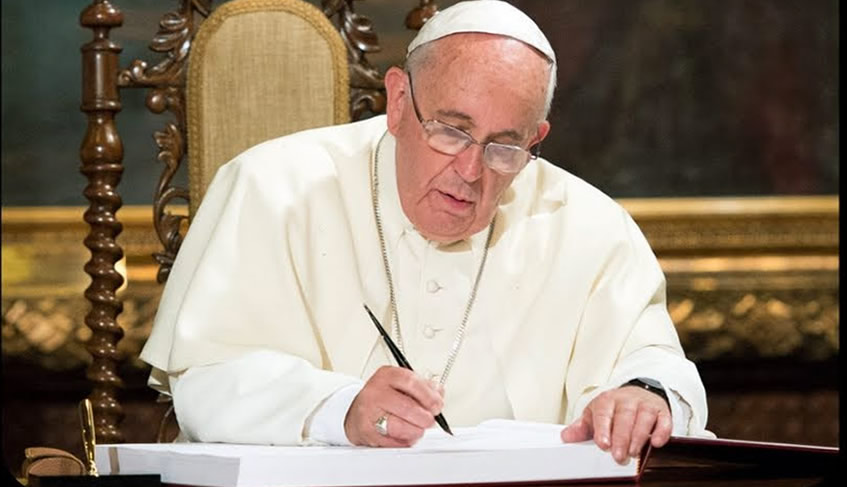 Lee más sobre el artículo El Papa busca santos “de clase media” cercanos a los pobres y a los que sufren
