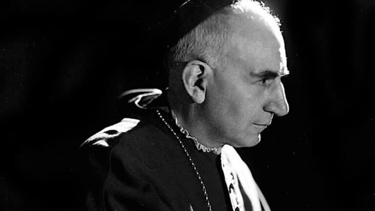 Lee más sobre el artículo 50 años. Francisco J. Carrillo. Ex embajador de la UNESCO, vicepresidente de la Real Academia de Bellas Artes de San Telmo