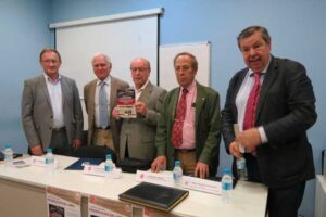 Lee más sobre el artículo La presentación del libro ‘Historia de la Escuela de Periodismo de la Iglesia’ pone el foco en el cardenal Herrera Oria