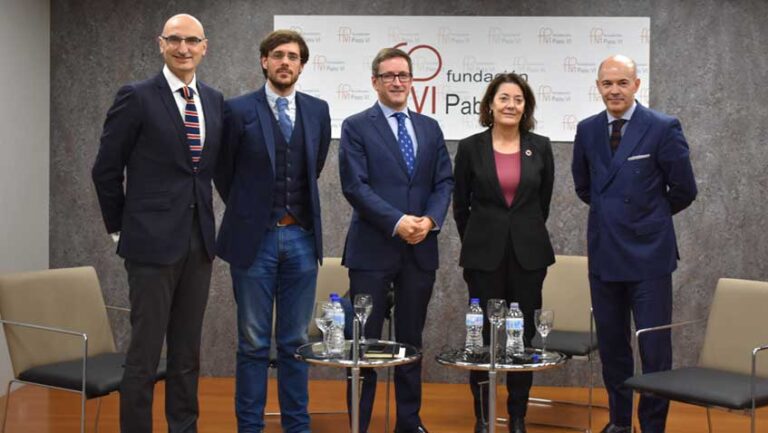 Lee más sobre el artículo Raimundo Robredo: “No es posible un Plan Marshall para África”