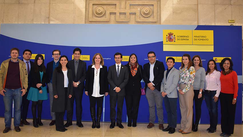 Lee más sobre el artículo Autenticidad, honestidad y motivación: los atributos del Liderazgo en la función pública