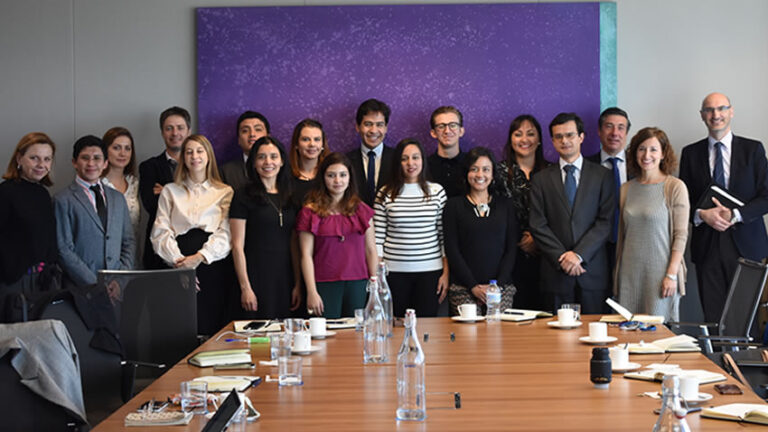 Lee más sobre el artículo El compromiso de generar valor: visita a KPMG dentro del Programa de Liderazgo Iberoamericano