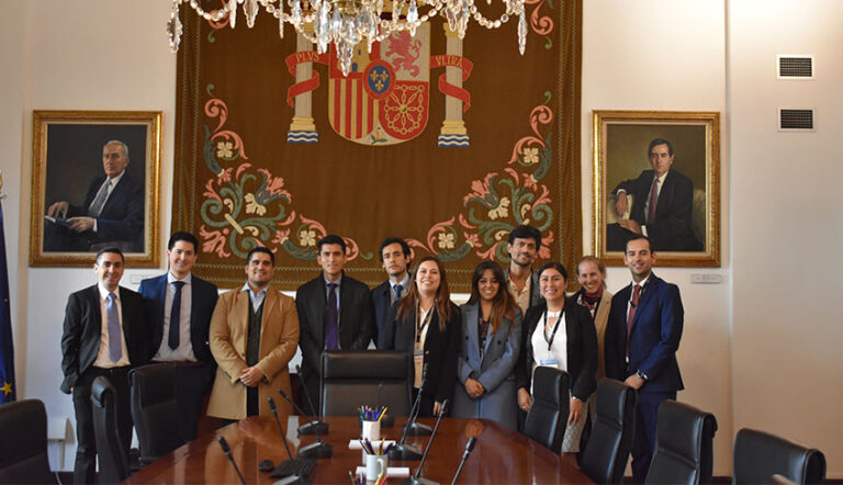 Lee más sobre el artículo Liderazgo y derechos humanos, visita al Defensor del Pueblo