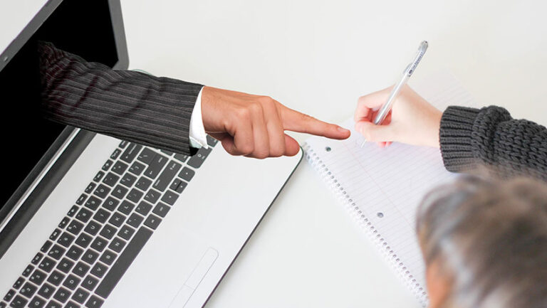 Lee más sobre el artículo ¿Personas o tecnología inteligente? Una mirada desde una universidad eclesiástica