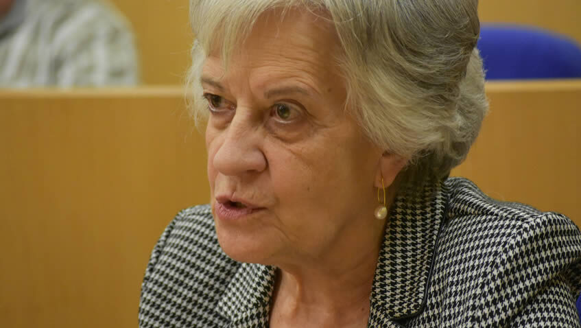 Lee más sobre el artículo Entrevista a Victoria Camps: «El COVID nos ha hecho ver de forma cruda y brutal nuestros errores»