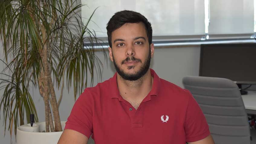 Lee más sobre el artículo Ser MIR en tiempos de COVID-19: “el esfuerzo de los sanitarios no está retribuido como merece”