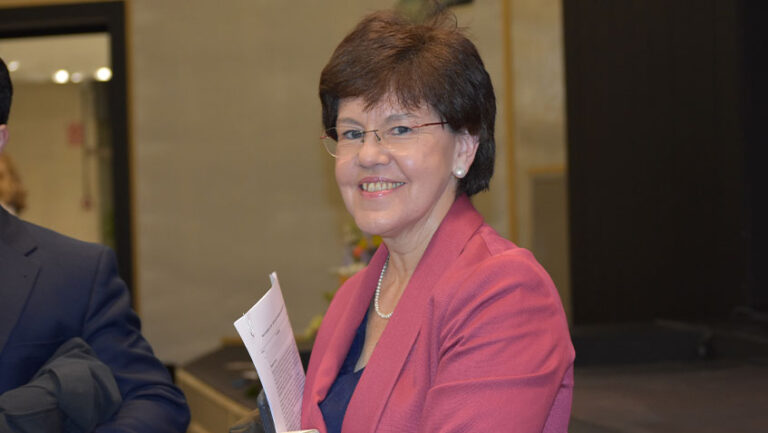 Lee más sobre el artículo Laura Moreno: “La mirada femenina todavía permanece ausente en algunos espacios de la Iglesia”