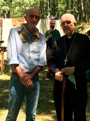 Enrique Martínez Pomar con el cardenal Carlos Osoro