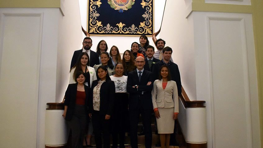 Lee más sobre el artículo Arte e historia en la quinta jornada del programa de liderazgo iberoamericano: visita al Consejo de Estado y la Catedral de la Almudena