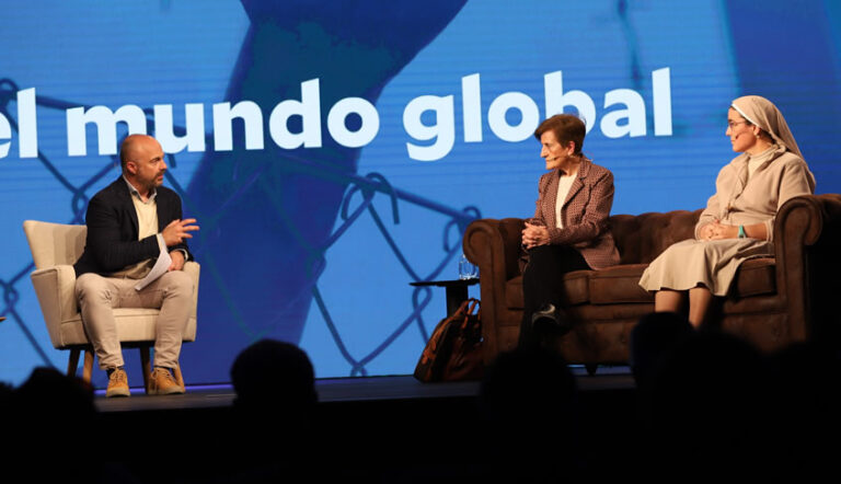 Lee más sobre el artículo Una mirada a los retos del mundo futuro desde la solidaridad y con motivos para la esperanza