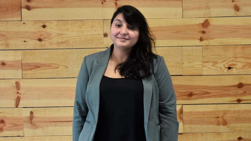 Lee más sobre el artículo Daniela Sáez Mahuida, una activista contra las barreras económicas y de género en el diseño y desarrollo de la tecnología