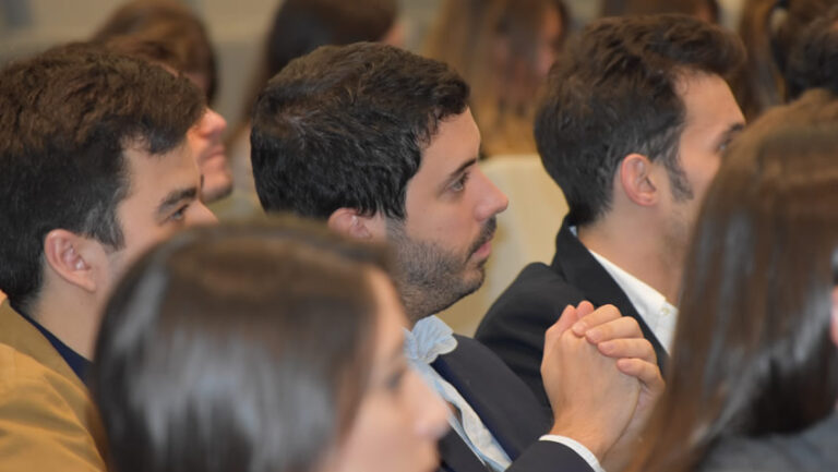 Lee más sobre el artículo Retos en la preparación de los nuevos funcionarios