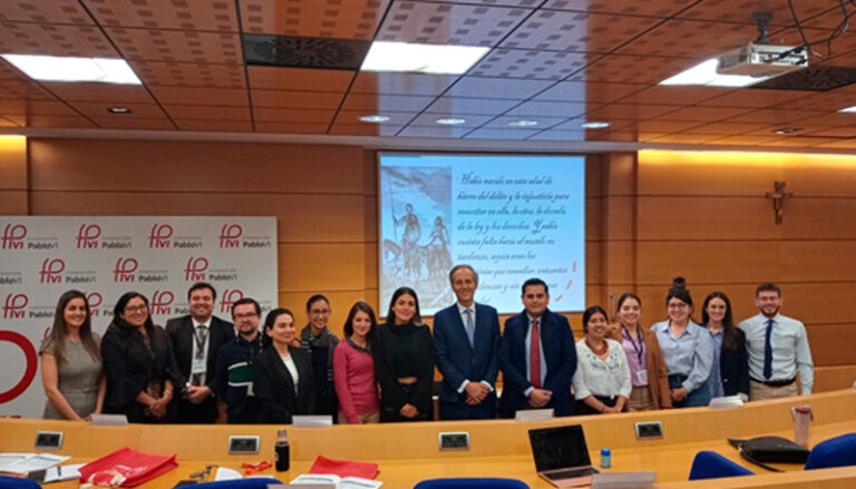 Lee más sobre el artículo Conexión iberoamericana y respecto a las instituciones: 8ª jornada del programa de Liderazgo Iberoamericano
