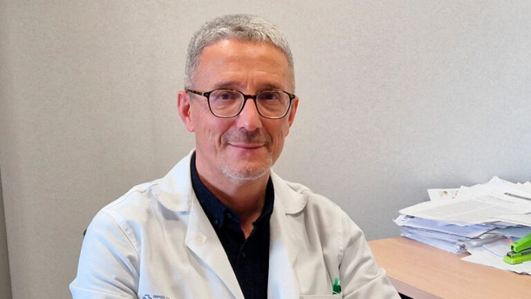Lee más sobre el artículo “Tendremos que buscar fórmulas para que nuestro sistema de salud no se desmorone. La solución, sin duda, pasa por la bioética”