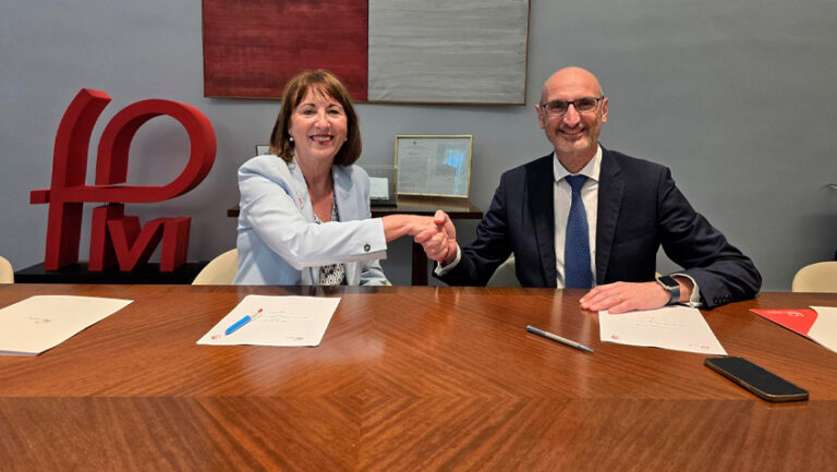 Lee más sobre el artículo Acuerdo de colaboración entre la Fundación Pablo VI y la Asociación de Mujeres Líderes por la Educación