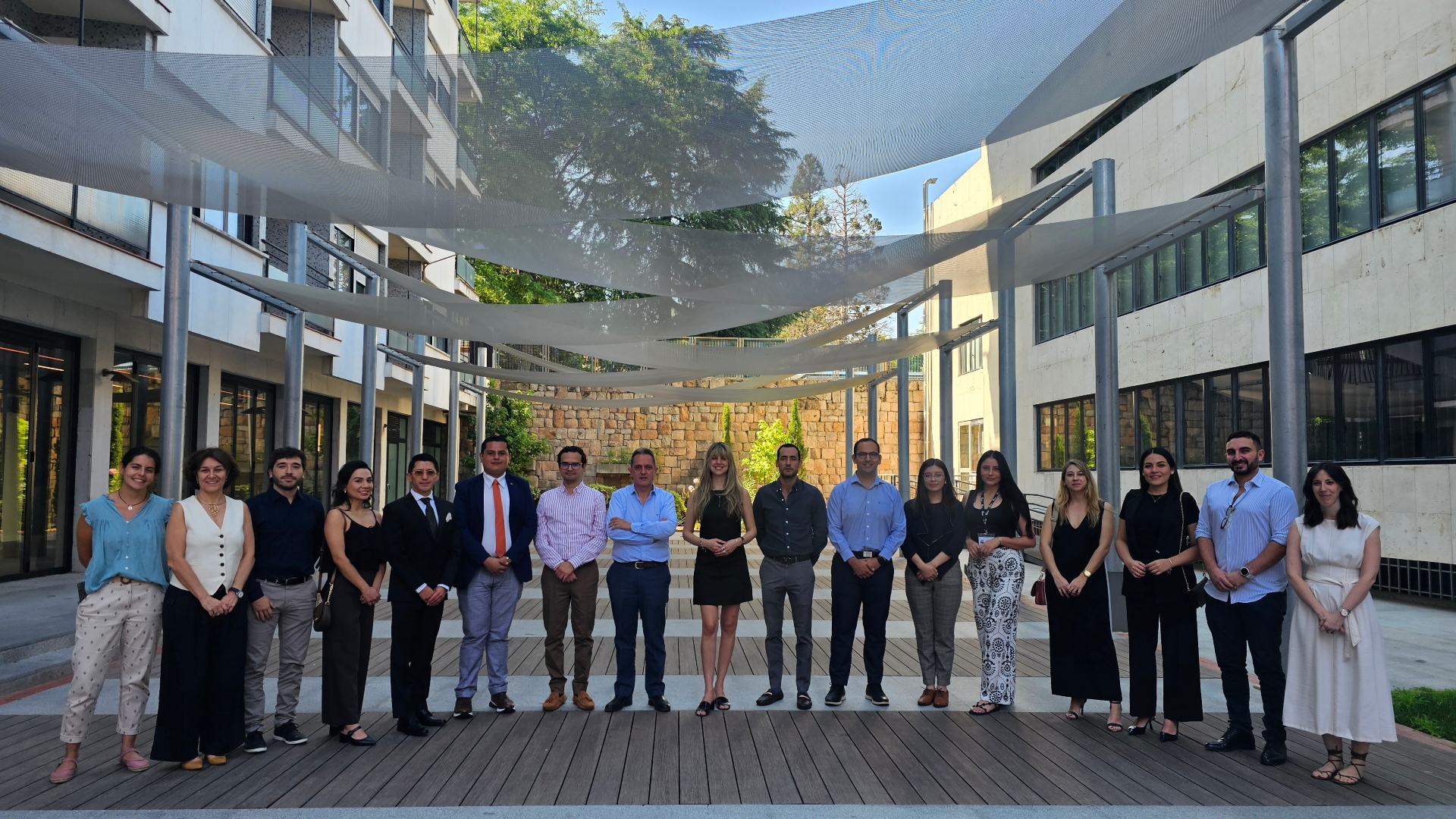 En este momento estás viendo Los alumnos del Máster de América Latina y el Caribe presentan sus trabajos en España