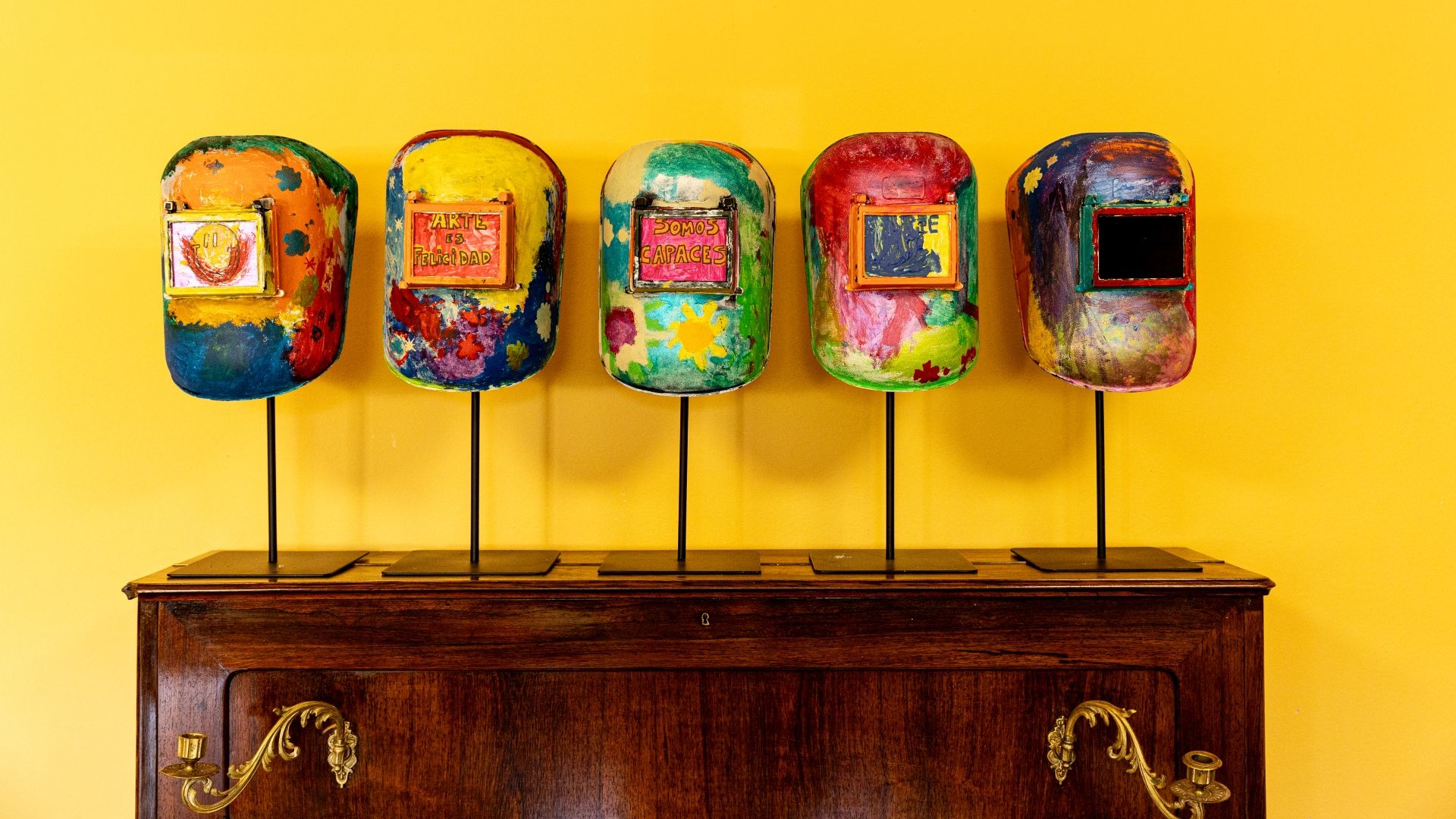 Lee más sobre el artículo Con mucha cara y mucho arte