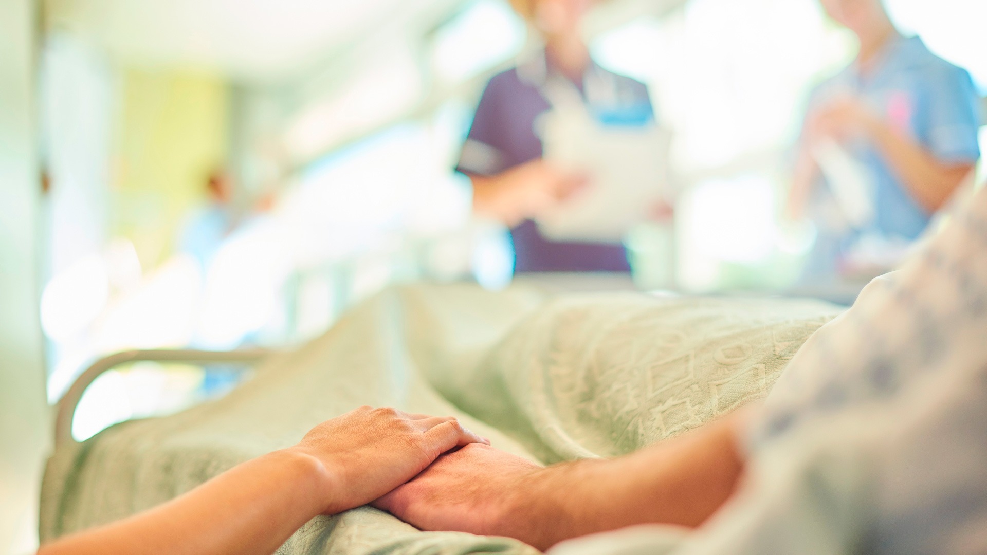 El 80 % de las sedaciones a personas mayores con cuadros complejos en las urgencias de los hospitales se hace sin justificación